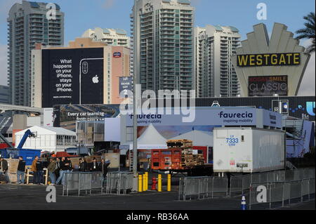 Las Vegas, USA. 06 Jan, 2019. Die Bauarbeiten für die Technologie Messe CES beginnt an der Messe. Credit: Andrej Sokolow/dpa/Alamy leben Nachrichten Stockfoto