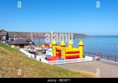 Strandpromenade, Filey, North Yorkshire, England, Großbritannien Stockfoto