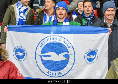 5. Januar 2019, Dean Court, London, England; die Emirate FA Cup, 3.Runde, Bournemouth vs Brighton; Brighton Fans vor dem Spiel Quelle: Phil Westlake/News Bilder der Englischen Football League Bilder unterliegen DataCo Lizenz Stockfoto