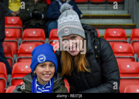 5. Januar 2019, Dean Court, London, England; die Emirate FA Cup, 3.Runde, Bournemouth vs Brighton; Brighton Fans vor dem Spiel Quelle: Phil Westlake/News Bilder der Englischen Football League Bilder unterliegen DataCo Lizenz Stockfoto