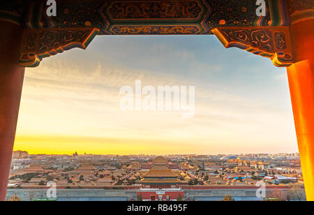 Peking, Peking, China. 5 Jan, 2019. Peking, China - Sunrise Landschaft am Palace Museum in Peking, China. Credit: SIPA Asien/ZUMA Draht/Alamy leben Nachrichten Stockfoto