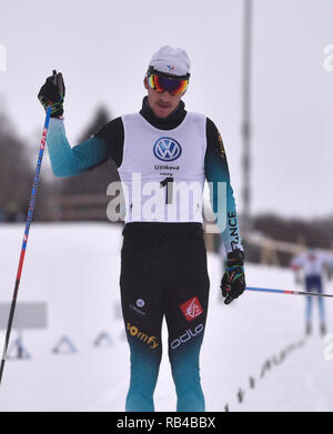 In Mähren, Tschechien. 06 Jan, 2019. Sieger Valentin Chauvin (FRA) Gesten nach den Herren 20 km Massenstart Rennen innerhalb der OPA Langlauf Europacup 2019 in Nové Město na Moravě, Tschechische Republik, am 6. Januar 2019. (CTK Photo/Lubos Pavlicek) Quelle: CTK/Alamy leben Nachrichten Stockfoto