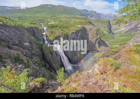 Der Voringfossen und seine Umgebung mit dem Bjoreio Fluss Stockfoto