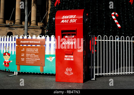 Santa's Mail Box, King George Square, Brisbane, Queensland, Australien Stockfoto