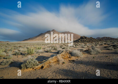 Der Wind fegte die Wolken Stockfoto