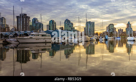 Vancouver, Kanada - Feb 1, 2019: Vancouver Downtown Blick vom Stanley Park Stockfoto