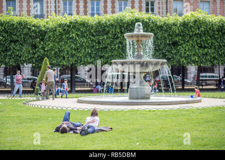 Place des Vosges in Paris, Frankreich Stockfoto