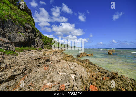 Schöne Tagachang Strand in Guam, das Territorium der USA. Stockfoto