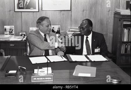 Barbados - Riverod Jay-Konferenz/Unterschriften Stockfoto