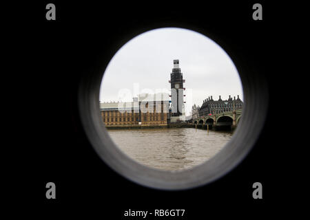 London, Großbritannien. 7 Jan, 2019. Einen allgemeinen Blick auf die Häuser des Parlaments, MPs auf Premierminister, Theresa's kann Brexit deal am Dienstag, den 15. Januar. Die Commons Abstimmung war weg vom letzten Monat durch den Premierminister, der vor einer Niederlage wurde aufgerufen. Credit: Dinendra Haria/SOPA Images/ZUMA Draht/Alamy leben Nachrichten Stockfoto