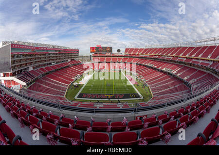 Santa Clara, Kalifornien, USA. 7 Jan, 2019. Januar 07, 2019 - Santa Clara, Kalifornien, USA - ein allgemeiner Überblick über Levi's Stadium vor dem College Football Endspiel nationale Meisterschaft Spiel zwischen der Clemson Tiger und die Alabama Crimson Tide am Levi's Stadion, Santa Clara, Kalifornien. Quelle: Adam Lacy/ZUMA Draht/Alamy leben Nachrichten Stockfoto