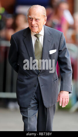 Der Herzog von Edinburgh, kommt am Bahnhof Slough, Berkshire. Stockfoto