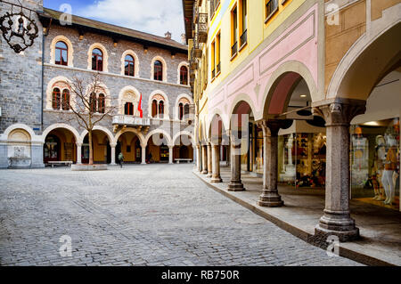 Palazzo Civico (Rathaus) Innenhof, Bellinzona, Schweiz Stockfoto