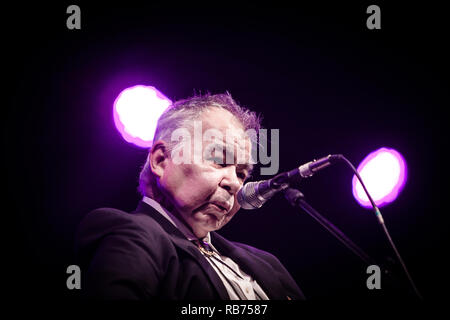 John Prine, der Amerikanischen Country/Folk Sänger, Musiker und Songwriter, führt ein Live Konzert in der dänischen Folk, Blues und Country Music Festival Tønder Festival 2015. Dänemark, 30/08 2015. Mit Ausnahme von Dänemark. Stockfoto