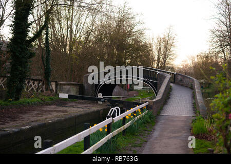 Die Isis-lock 243 Brücke auf der Themse und Sheepwash Kanal Kanal pathway in Oxford, England, Großbritannien 2017 Stockfoto