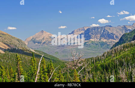 Teilen Berg, der über der St Mary Valley im Glacier National Park Stockfoto