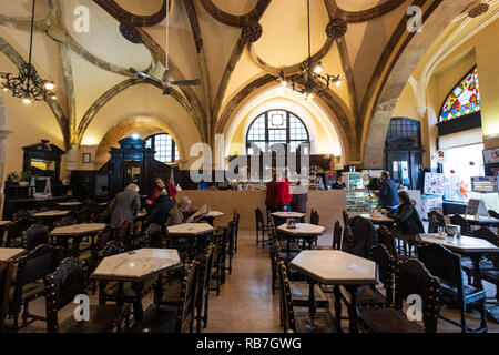 Café Santa Cruz in Coimbra, Portugal, Europa Stockfoto