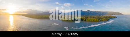 Napali Coast Kauai Hawaii Insel North Shore Antenne Panoramablick Sonnenaufgang Berge Küste Stockfoto