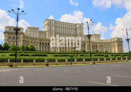 Der Palast des Parlaments, Bukarest, Rumänien. Das zweitgrößte Gebäude der Welt, gebaut von Ceausescu Stockfoto