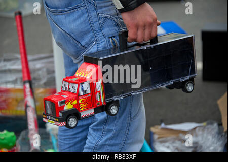 Sonntag Flohmarkt in Leominster, Shropshire, Großbritannien Stockfoto