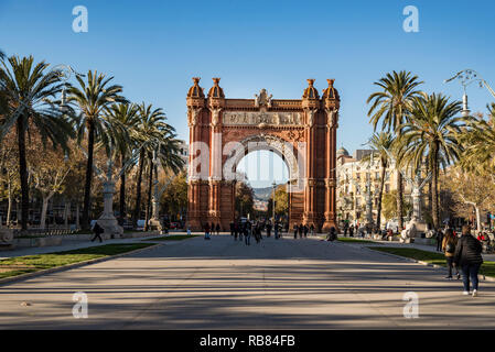 Die "Arc de Triomf", eines der berühmtesten Wahrzeichen in Barcelona, Spanien. Stockfoto