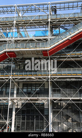 Paris, Frankreich, 19. August 2018: Centre Georges Pompidou, häufig verkürzt zu Centre Pompidou und auch bekannt als das Centre Pompidou Stockfoto