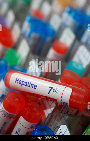 Apotheke. Die homöopathischen Arzneimittel. Hepatine. Frankreich. Stockfoto