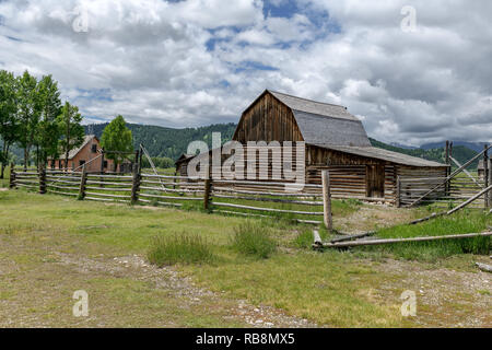 Historische Molton Scheune im Grand Teton National Park, Wyoming, USA Stockfoto