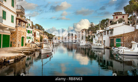 Im Hafen von Cala Figuera Mallorca Spanien Stockfoto