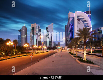 DOHA, Katar - 9. MÄRZ 2018: Doha West Bay View von Sheraton Park, Doha, Qatar, Naher Osten. Stockfoto
