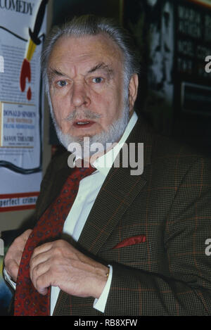 Englischer Schauspieler, Sir Donald Sinden ca. 80er Jahre Stockfoto