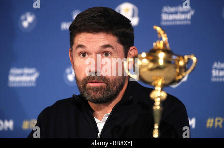 Europäische Ryder Cup captain Padraig Harrington während der Ryder Cup Team Europa Pressekonferenz im Wentworth Golf Club, Surrey. Stockfoto