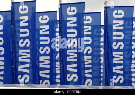 Berlin, Deutschland. 31 Aug, 2012. Am Stand der koreanische Elektronikkonzern Samsung bei Consumer Electronics und Home Appliances Messe IFA (Internationale Funkausstellung Berlin, aka 'Berlin Radio Show") in Berlin, Deutschland, 31. August 2012. Credit: Karlheinz Schindler | Verwendung weltweit/dpa/Alamy leben Nachrichten Stockfoto