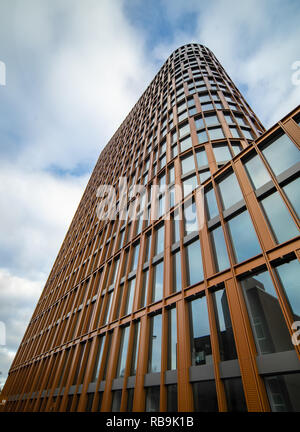 Braunschweig, Deutschland, 30. Dezember, 2018: Abstrakte close-up des modernen BraWo Gebäude neben dem Hauptbahnhof Braunschweig. Stockfoto