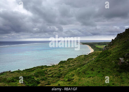 Allgemeine Ansicht der Küste am Kap Hirakubo - Saki auf Ishigaki Island in der Präfektur Okinawa, Japan Stockfoto