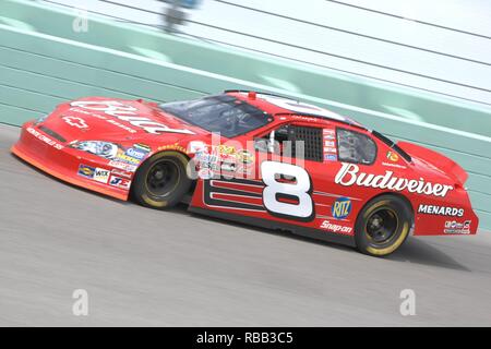 Dale Earnhardt Jr NASCAR Nextel Cup Fahrer haben offene Praxis auf dem Homestead Miami Speedway, Homestead, FL, 17. Oktober 2006. Bildnachweis: mpi04/MediaPunch Stockfoto