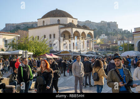 Obwohl die Plaka bei meinem Besuch immer sehr voll war, ich fühlte immer noch entspannt und genossen die Pics von der geschäftigen Marktplatz. Stockfoto