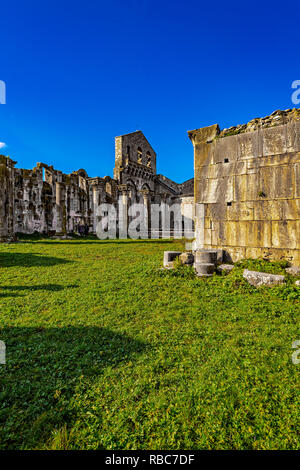 Italien Basilikata Venosa Ss. Trinità und Incompiuta Abtei Stockfoto