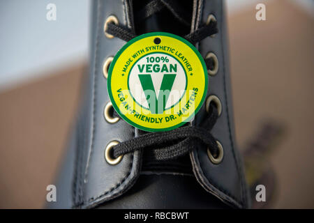 Vegan freundlich Dr Martens Stiefel. Stockfoto