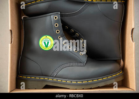 Vegan freundlich Dr Martens Stiefel. Stockfoto