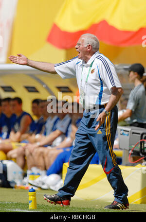 Zentralstadion Leipzig Deutschland 14.06. 2006, FIFA WM 2006, Spanien gegen Ukraine 4:0 - - - Luis Aragones (ESP) Stockfoto