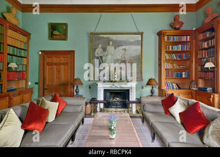 Irland, County Monaghan, Glaslough, Castle Leslie, die Bibliothek. Stockfoto