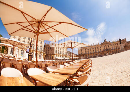 Place Stanislas und Cafe in der Innenstadt von Nancy Stockfoto