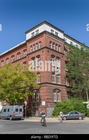 Klinkum im Grove des Friedrich, Fröbelstrasse, Prenzlauer Berg, Pankow, Berlin, Deutschland, Klinkum im Friedrichshain, Froebelstrasse, Prenzlauer B Stockfoto