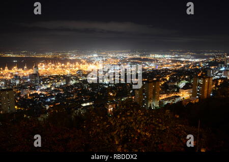 Die Bucht von Haifa und den Hafen von Mount Carmel gesehen Stockfoto