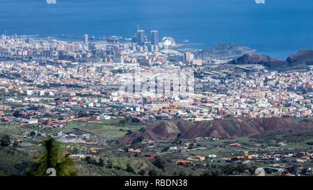 Eine schöne Luftaufnahme der Stadt von Santa Cruz de Tenerife Stockfoto