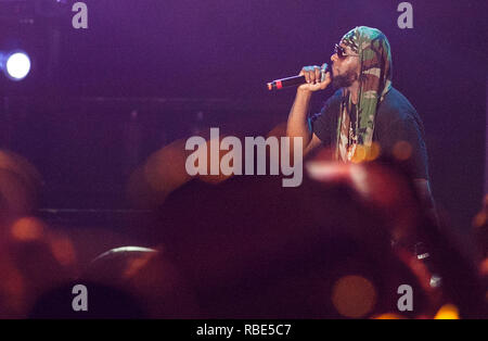 MIAMI GARDENS, FL - März 21: R.Kelly, der während der 2015 10. jährlichen Jazz in den Gärten an der Sun Life Stadium Miami Gardens, Florida, 21. März 2015. Foto von Aaron Gilbert/MediaPunch Stockfoto