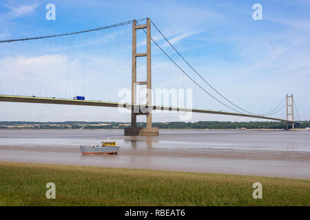 Die Humber Bridge über Humber River, Barton-upon-Humber, Lincolnshire, England, Vereinigtes Königreich Stockfoto