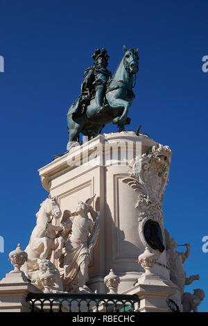 Statue von Dom José I (König Joseph 1) in der Praça do Comércio, Lissabon, Portugal. Stockfoto