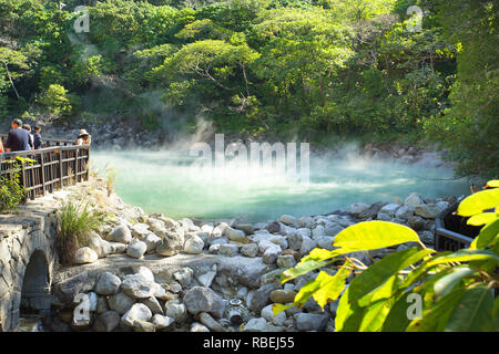 Taipei, Taiwan - 24. November 2018: Die berühmten beitou Thermal Valley in Beitou Park, Taipeh, Taiwan. Stockfoto